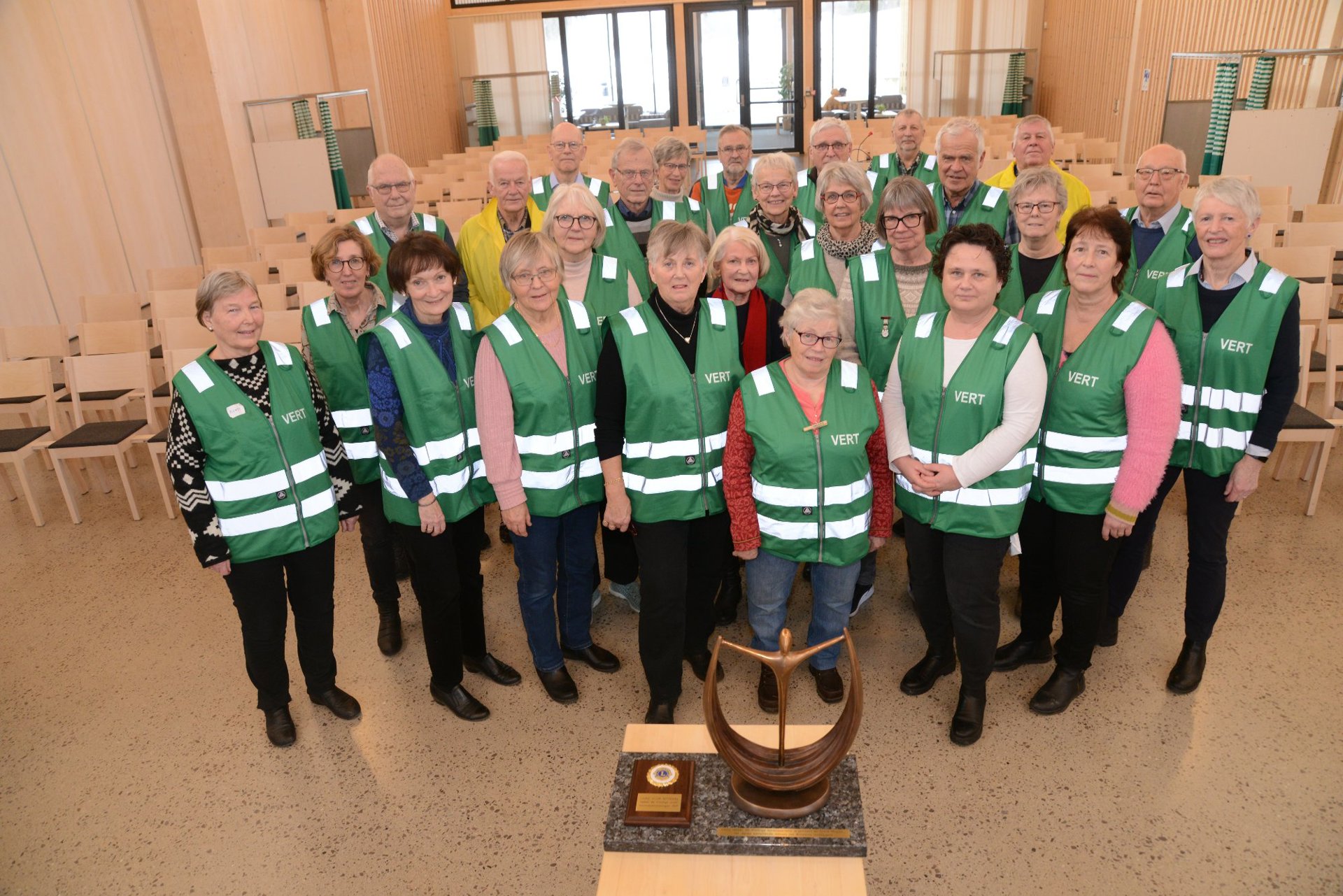 Jubileumsgave til koronavertene